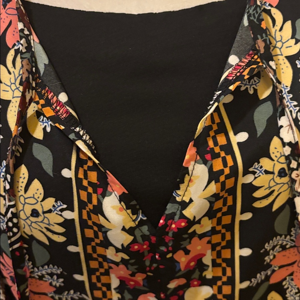 Floral Patterned Kimono - Picture 8 of 8
